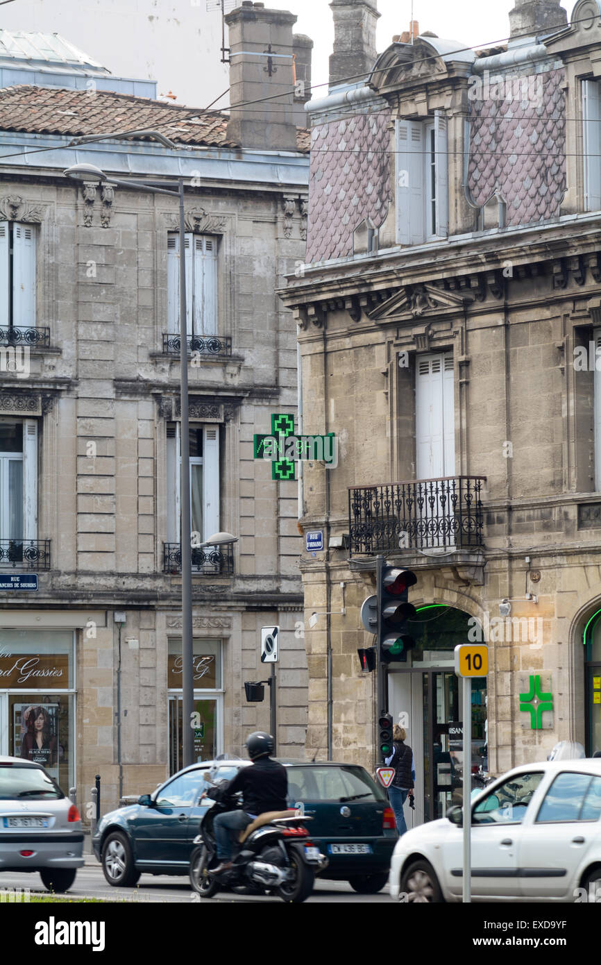 Französisch-LED Apotheke unterzeichnen in Bordeaux Frankreich Stockfoto