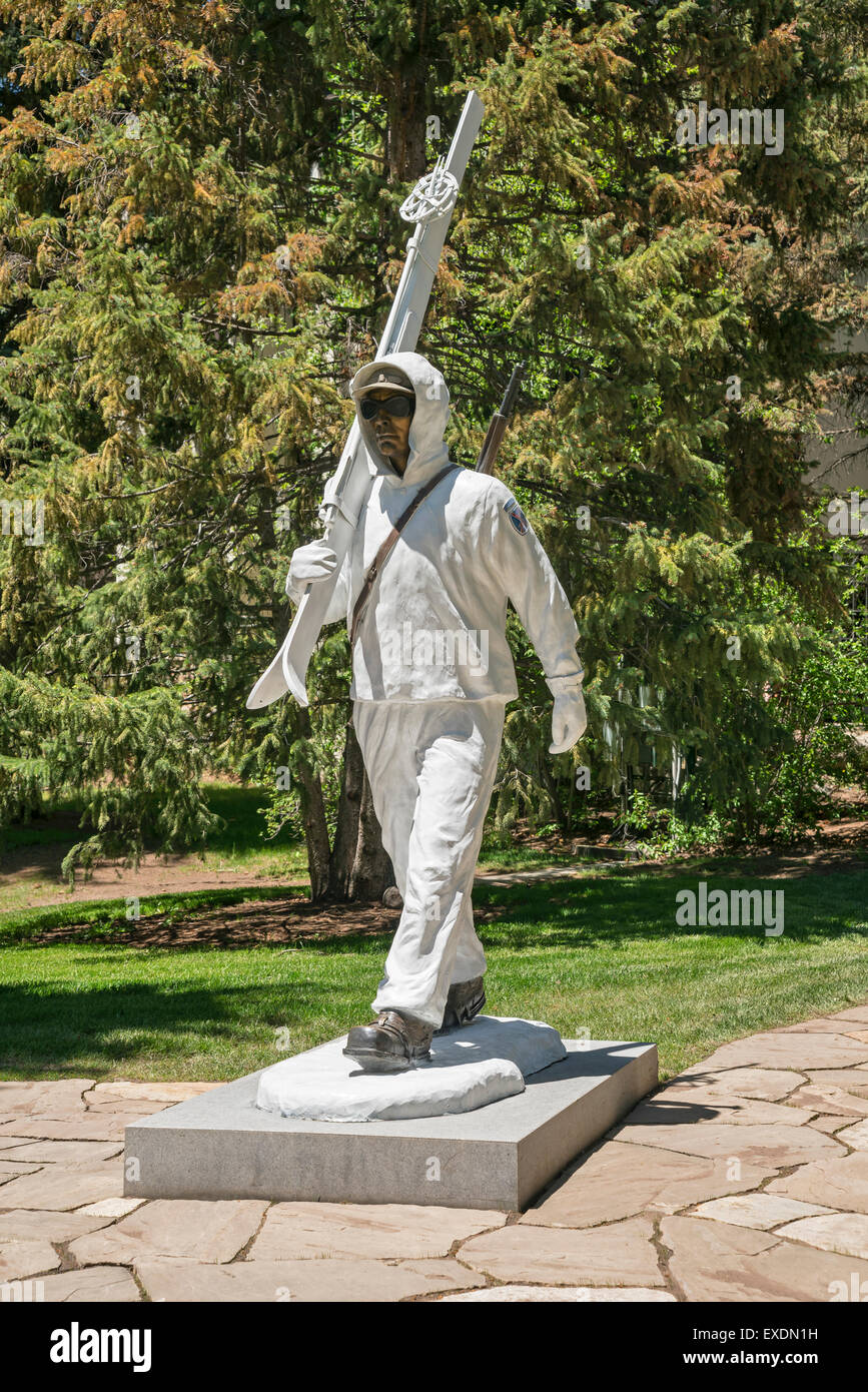 10. Mountain Division Soldat Statue, die Stadt von Vail, Colorado, USA, Nordamerika, Vereinigte Staaten Stockfoto