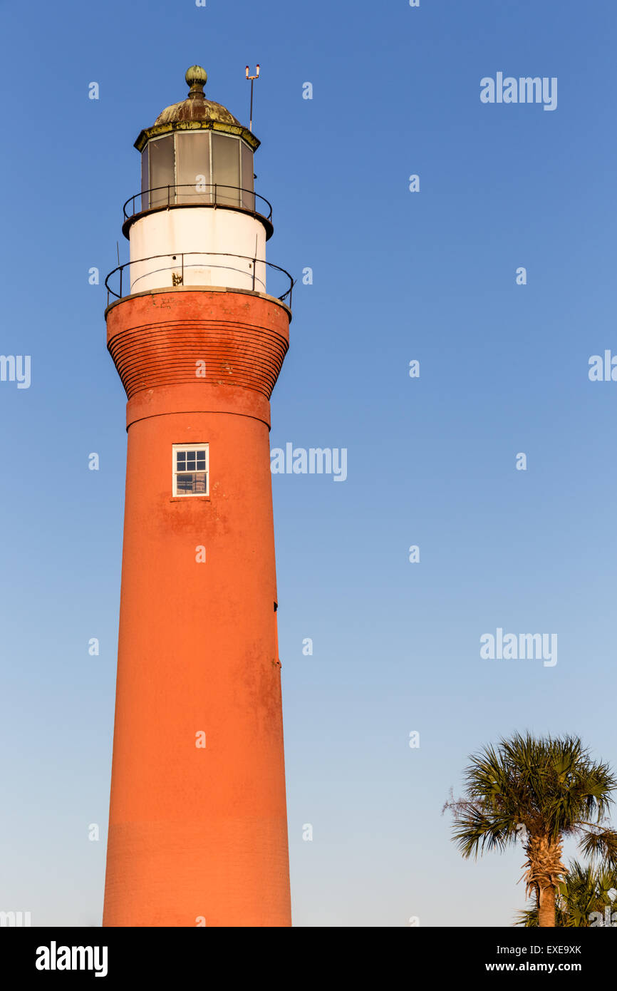 St. Johns River Lighthouse befindet sich am Naval Station Mayport in Jacksonville, Florida. Stockfoto