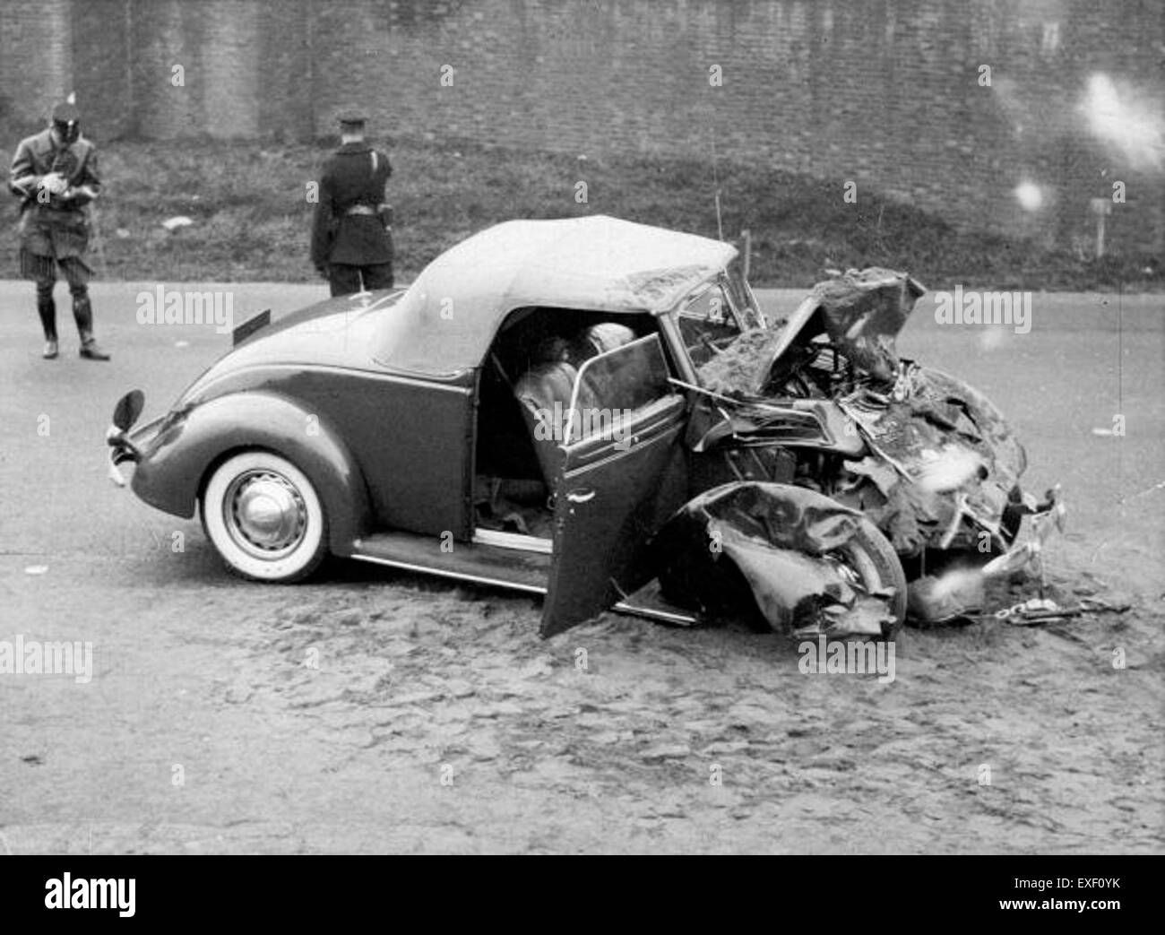 Vernielde Auto van Prins Bernhard Prinz Bernhard zerstörten Auto Stockfoto