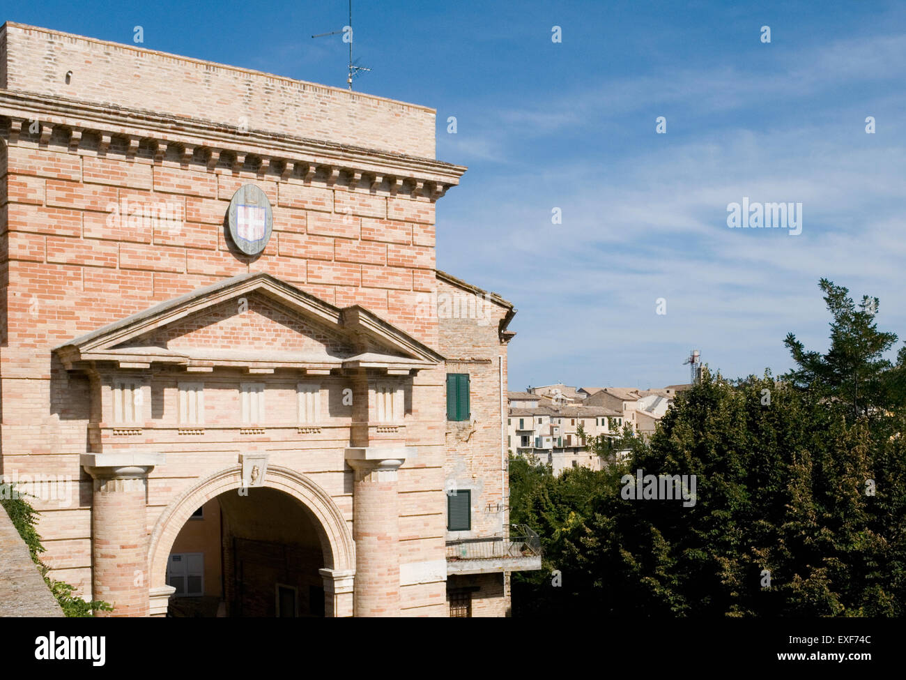 Porta Romana, den alten Eingang in die Altstadt von Recanati, Marken, Italien Stockfoto