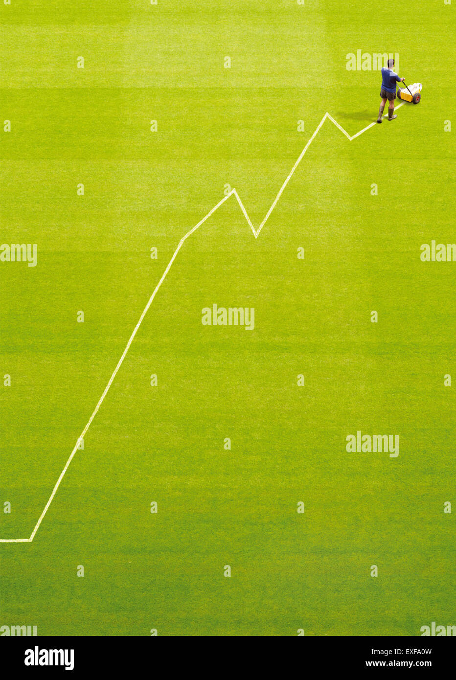 Ein Platzwart Malerei ein Gewinn-Diagramm auf einem Stellplatz Stockfoto