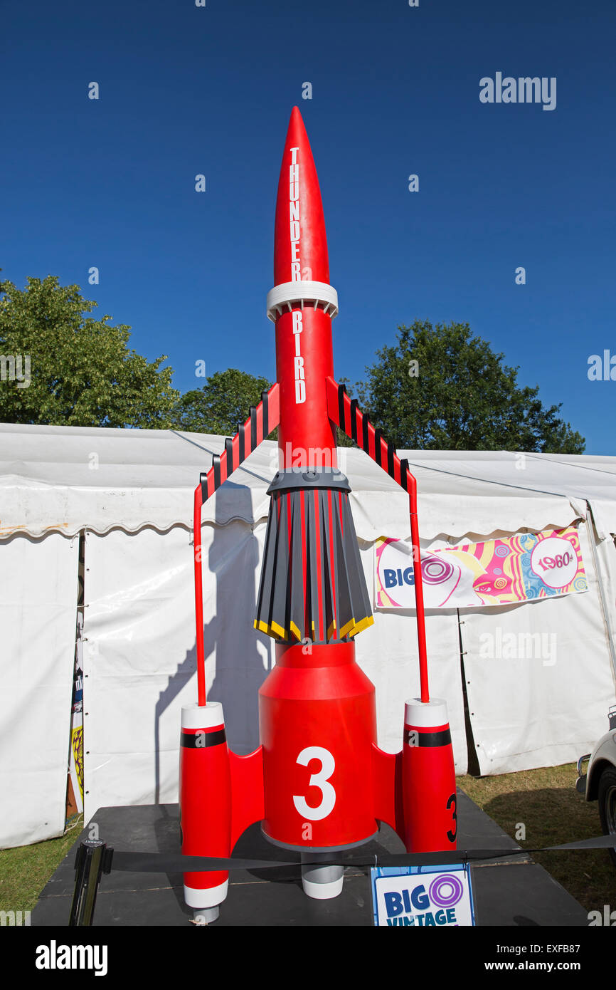 Modellrakete von Thunderbirds beim BIG O Festival in Orpington Kent ...