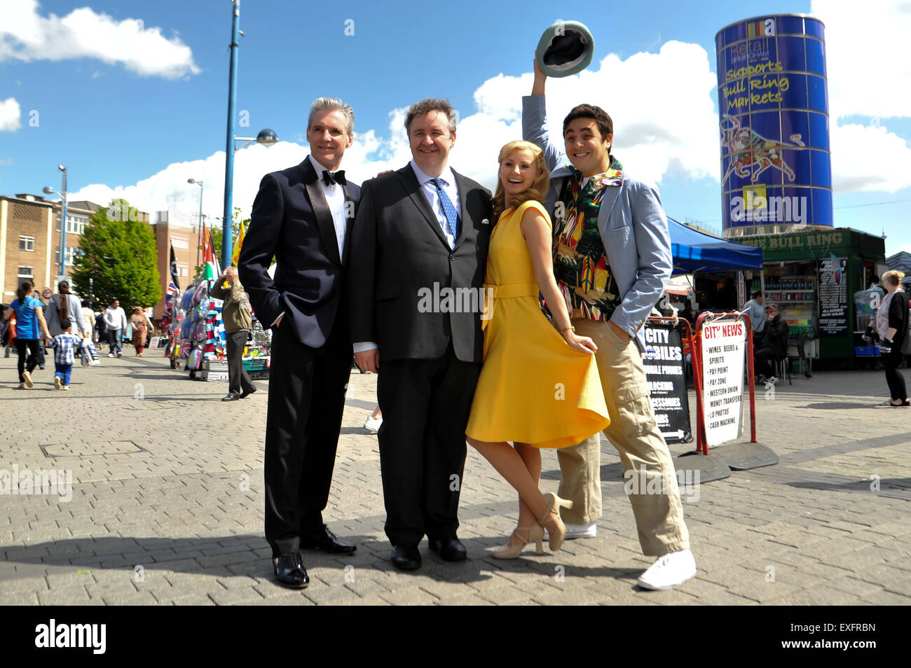 Dirty Rotten Scoundrels Fototermin bei der Stierkampfarena Featuring: Michael Praed, Mark Benton, Carley Stenson, Noel Sullivan Where: Birmingham, Vereinigtes Königreich bei: 12. Mai 2015 Stockfoto