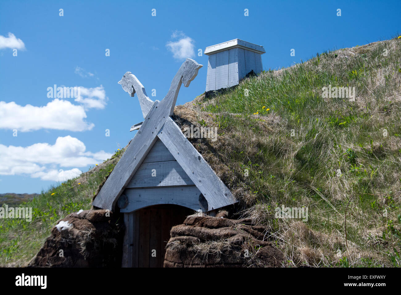 Eingang zum Haus Viking bei l ' Anse Aux Meadows. Stockfoto