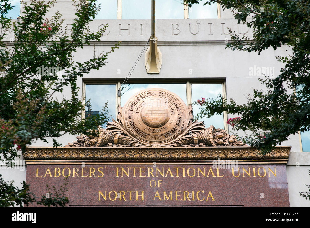Ein Logo Zeichen außerhalb der Zentrale der Gewerkschaft der Arbeiter International Union Of North America (LiUNA) in Washington, Stockfoto