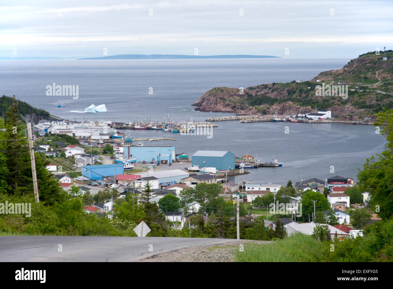 Ein Blick auf die Stadt und den Hafen von La Scie, Neufundland Stockfoto