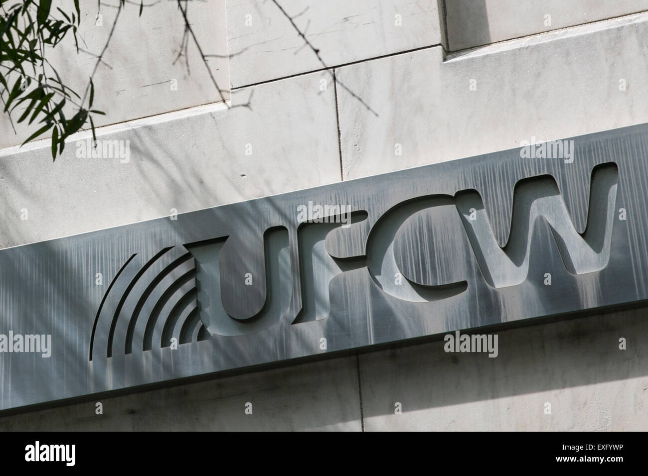 Ein Logo-Zeichen außerhalb der Hauptsitz der United Food and Commercial Workers International Union (UFCW) in Washington, D.C. Stockfoto
