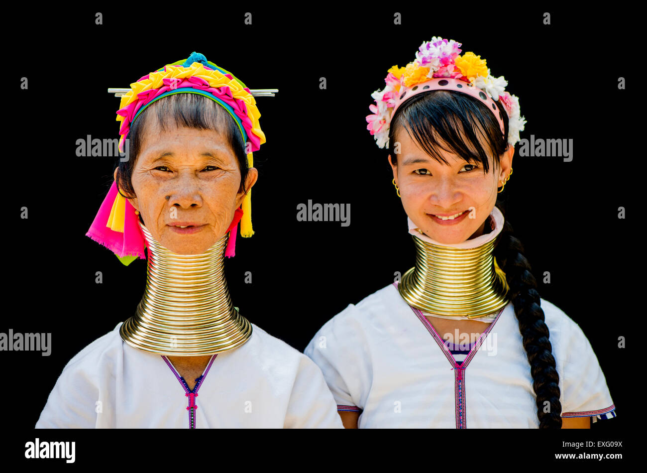 Zwei Kayan Hill Tribe Frauen in Chiang Mai, Thailand, Asien. Stockfoto