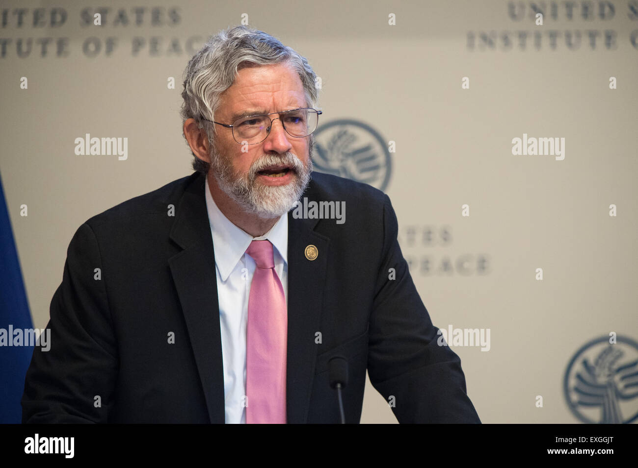 Dr. John P. Holdren gibt die Gründung einer internationalen öffentlich-privaten Partnerschaft bekannt, die Entwicklungsländern helfen soll, ihre Klimaresilienz zu verbessern. Die NASA veröffentlicht neue Klimadaten, um globale Klimaschutzbemühungen zu unterstützen. Stockfoto