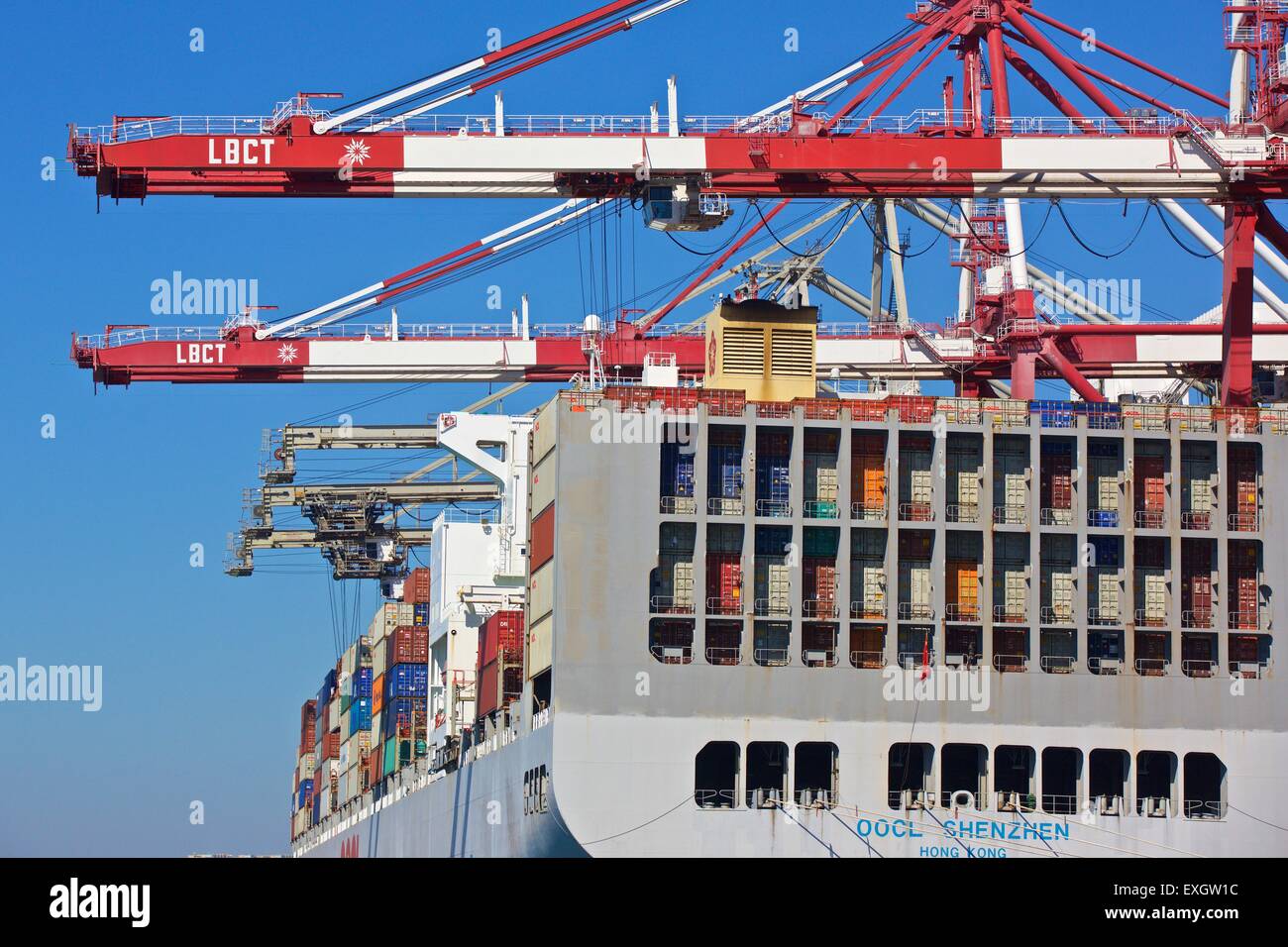 Langer strand des containerschiffs -Fotos und -Bildmaterial in hoher ...