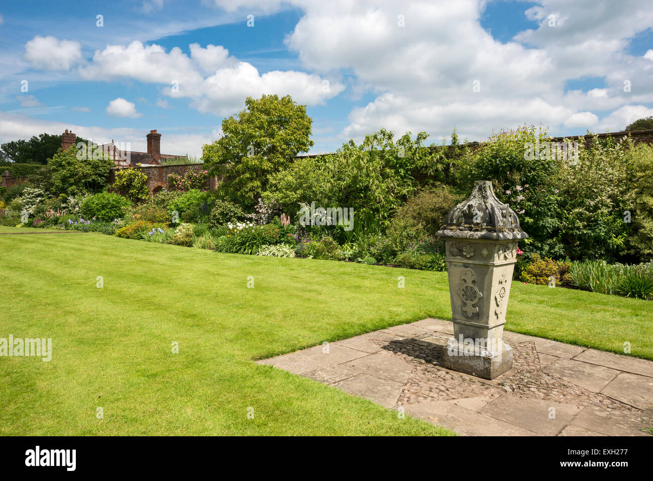 Der ummauerte Garten Arley Hall in Cheshire, England. Stockfoto