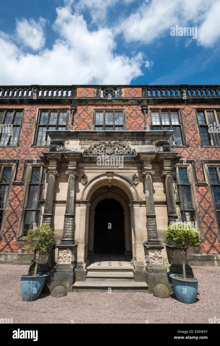 Vordere Klappe an Arley Hall in Cheshire. Stockfoto