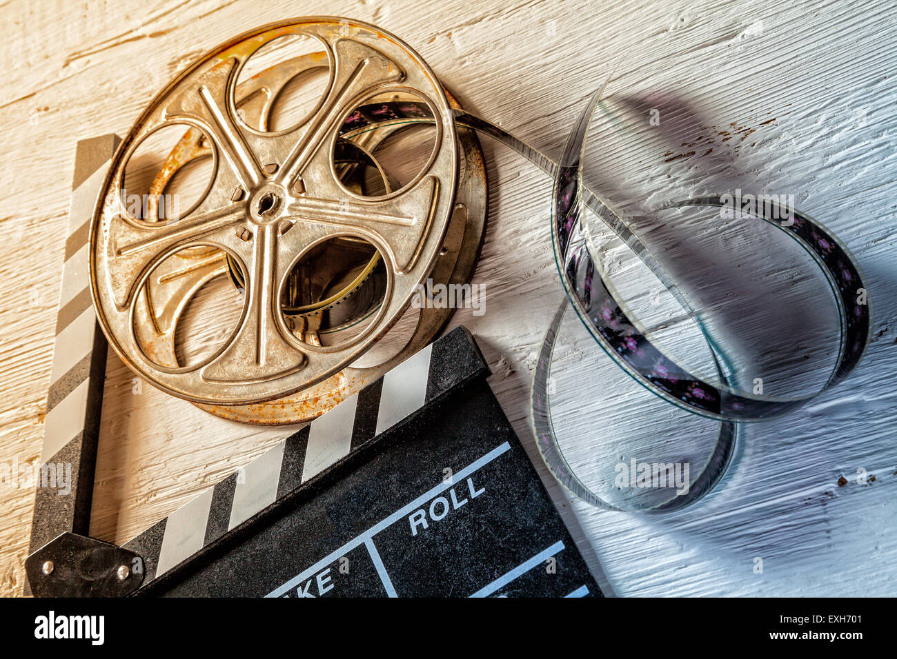 Film Kamera Tafel und roll Stockfoto