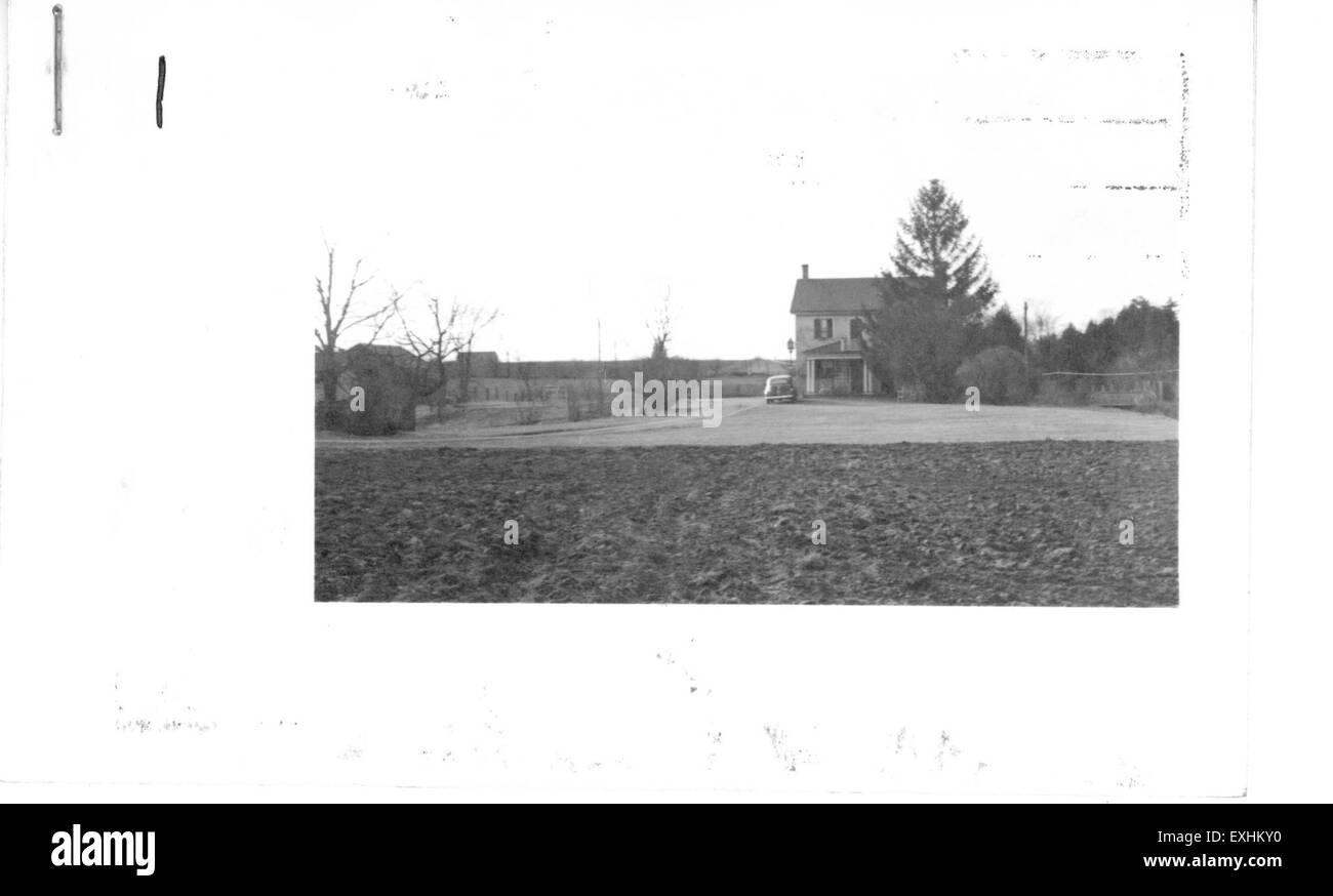 Das O Snyder Home in Hespeler, Ontario, ist ein Beispiel kanadischer Architektur aus dem frühen 20. Jahrhundert. Das Haus spiegelt lokale historische Designtrends und die architektonischen Entwicklungen dieser Zeit wider. Stockfoto