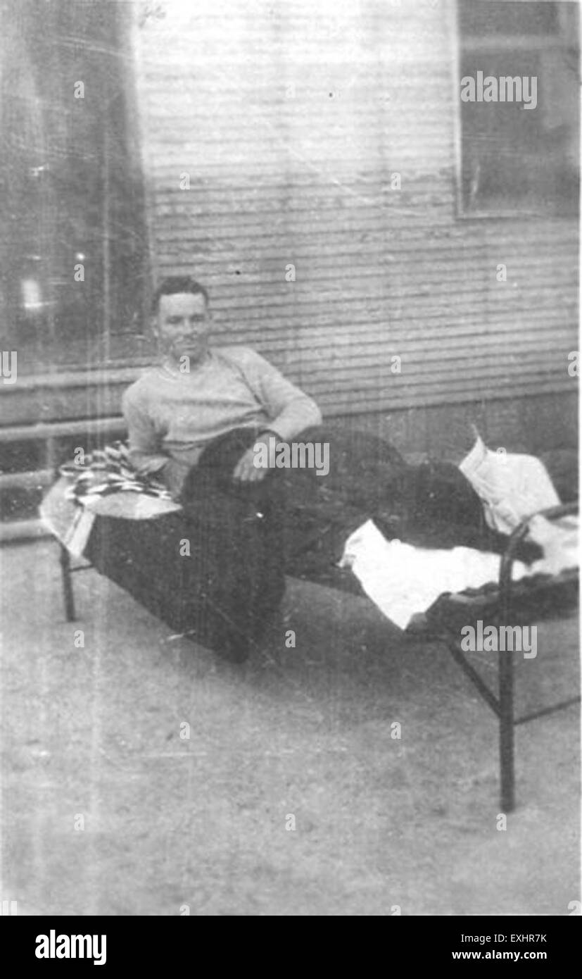 Ein Foto, das eine ländliche Gegend von Bearholler zeigt, wo ein Ausbruch der Grippe die lokale Gemeinde getroffen hat. Das Bild zeigt die ruhige Umgebung der Stadt während einer Gesundheitskrise. Stockfoto