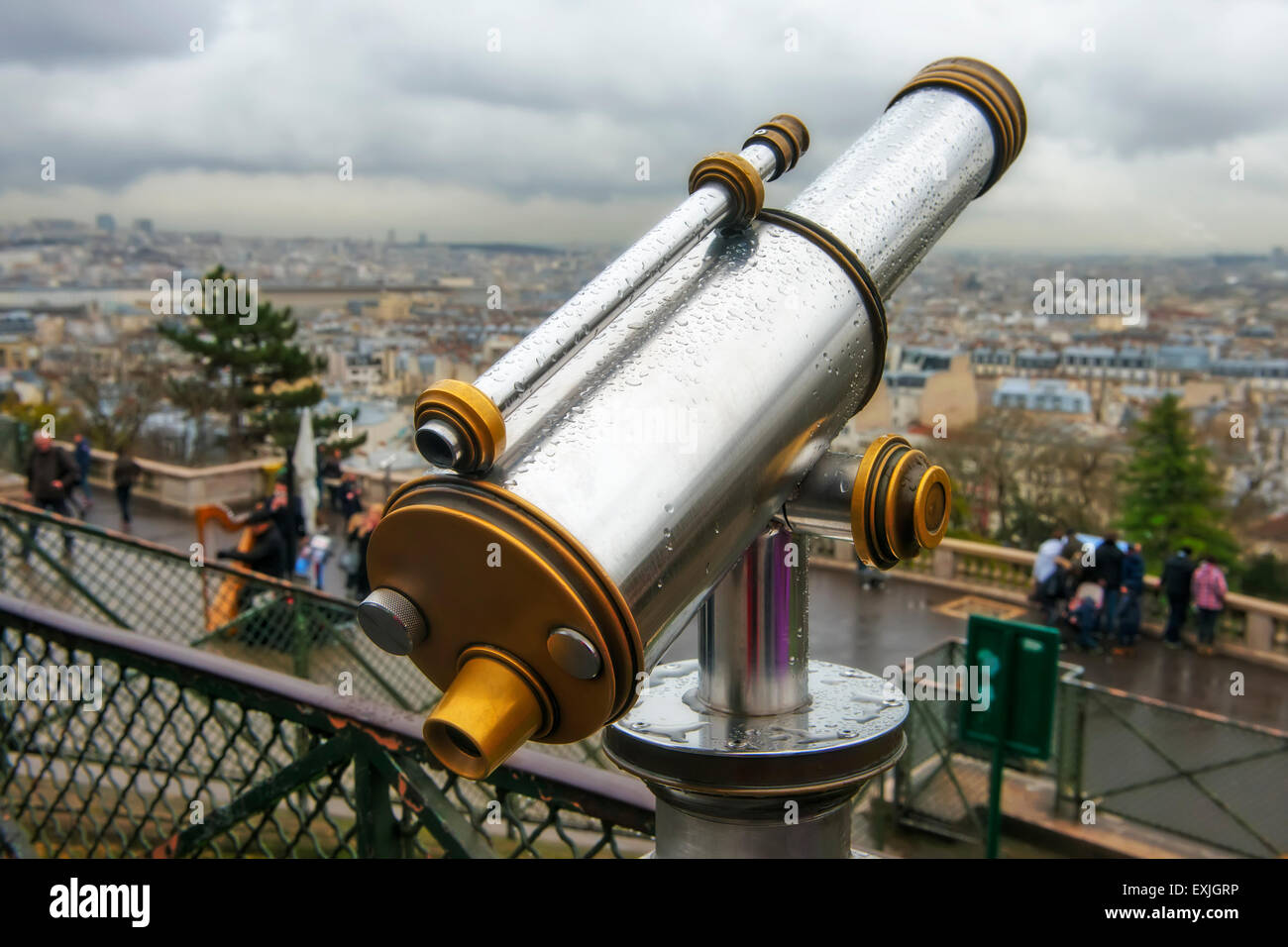 Blick auf Paris vom erschrecken Coeur Teleskop Stockfoto