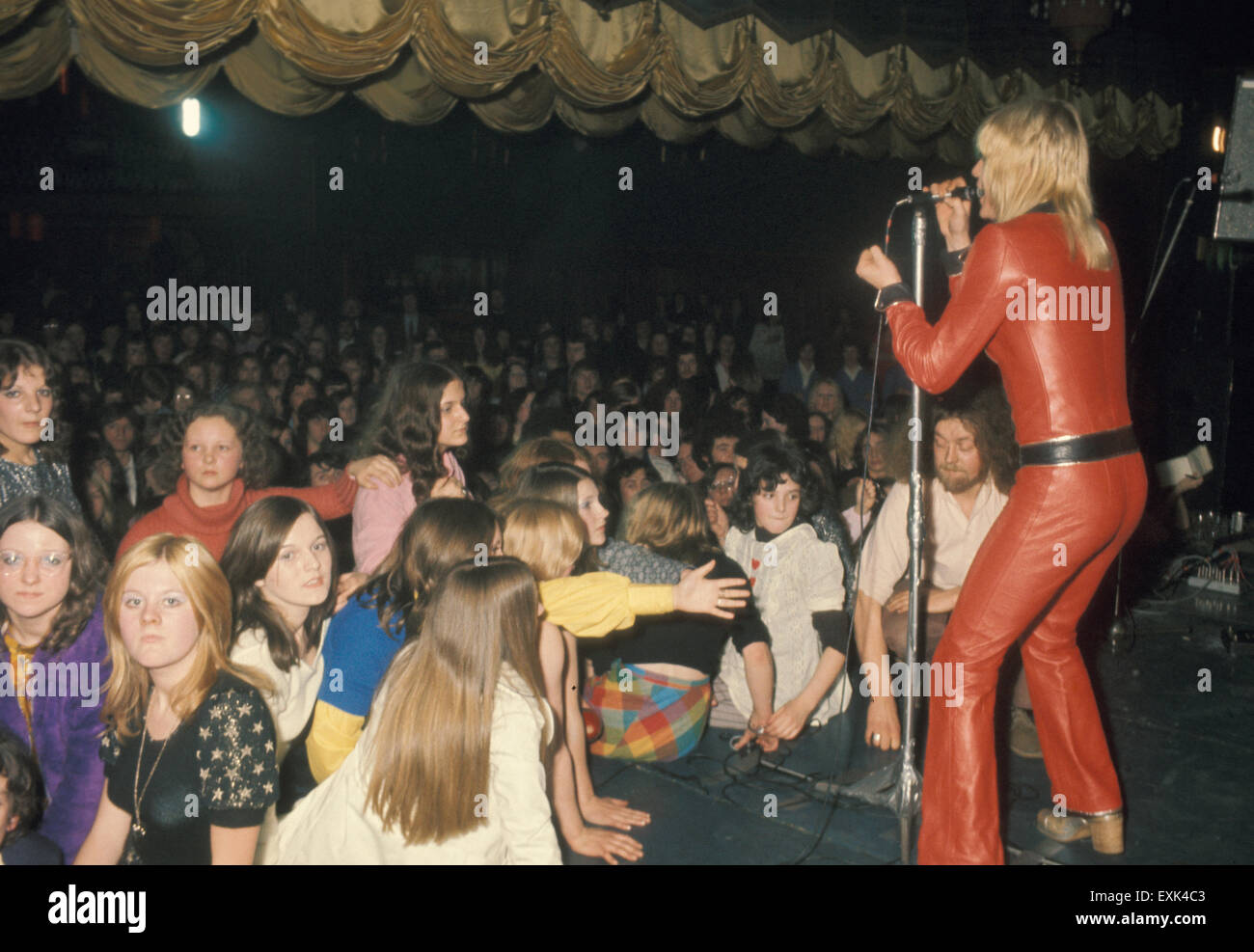 SÜßE UK Glam Rock-Gruppe mit Brian Connolly über 1974 Stockfoto