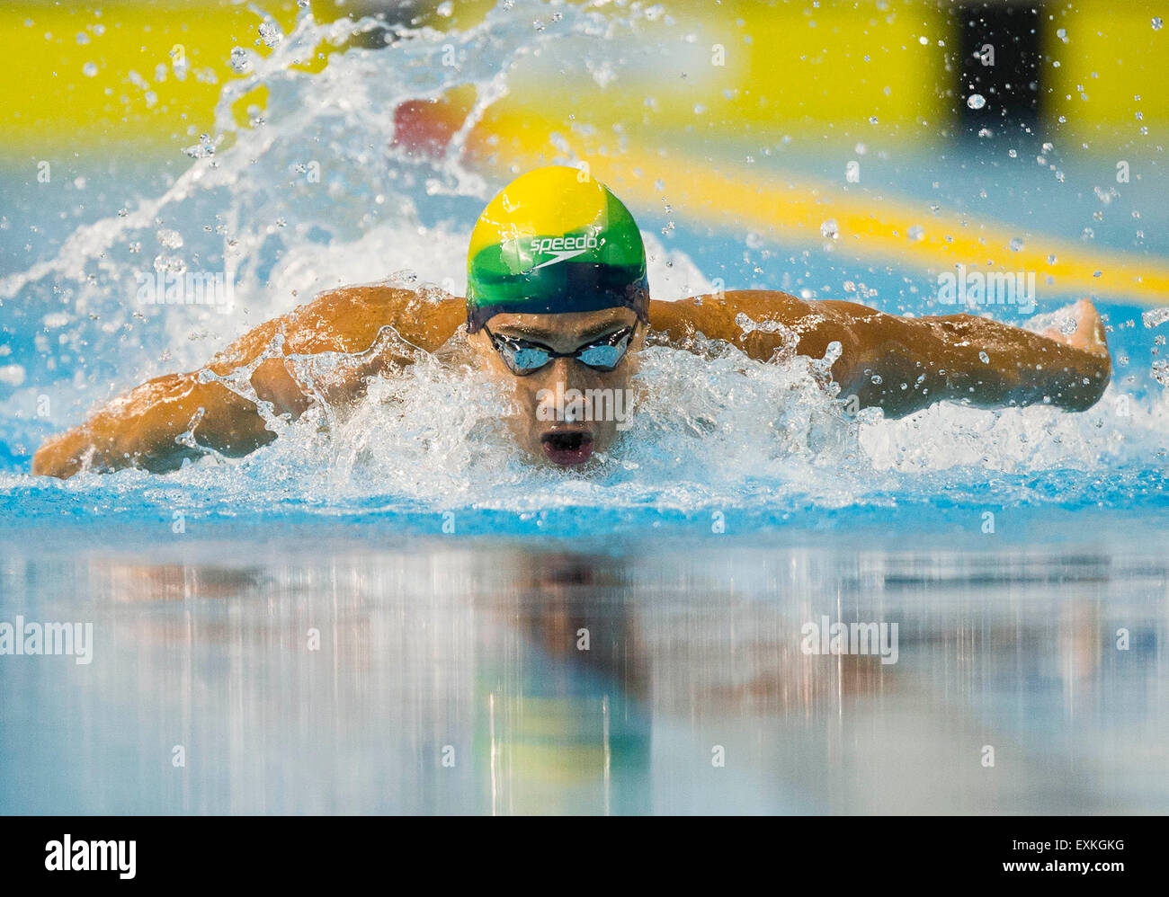 Toronto, Kanada. 14. Juli 2015. Leonardo De Deus Brasilien konkurriert die Männer 200m Schmetterling Finale der Schwimmwettbewerb am 17. Pan American Games in Toronto, Kanada, 14. Juli 2015. Leonardo De Deus gewann die Goldmedaille mit 1: 55,01 Minuten. © Zou Zheng/Xinhua/Alamy Live-Nachrichten Stockfoto