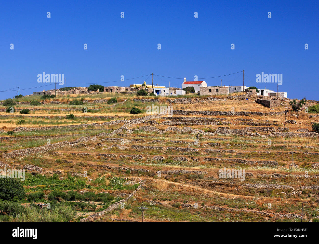 SA Michalis ("St. Michael") Dorf, an der Nordseite der Insel Syros, Kykladen, Griechenland ("Apano Meria"). Stockfoto