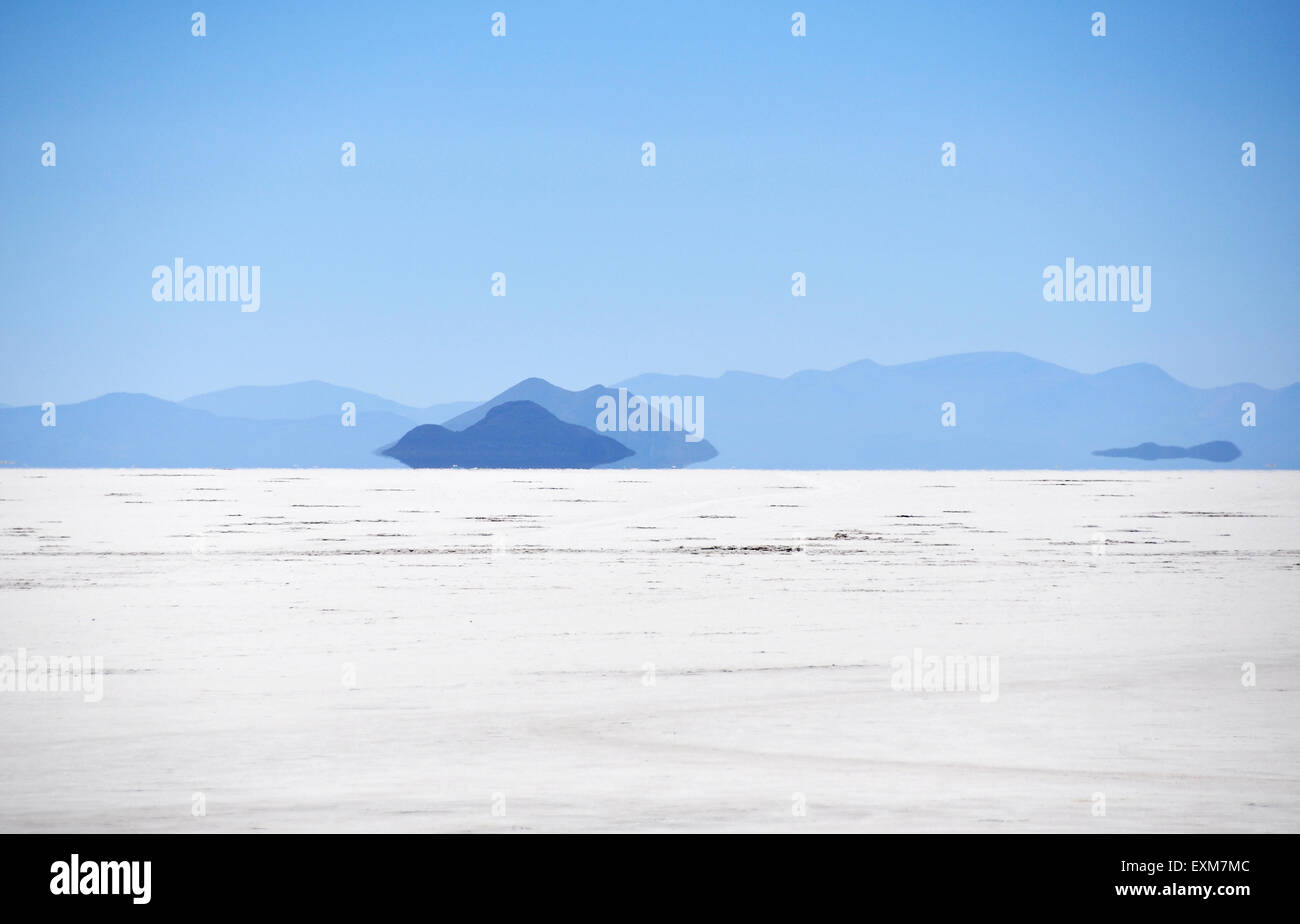 Salzsee mit verschwommen Reflexion. Stockfoto