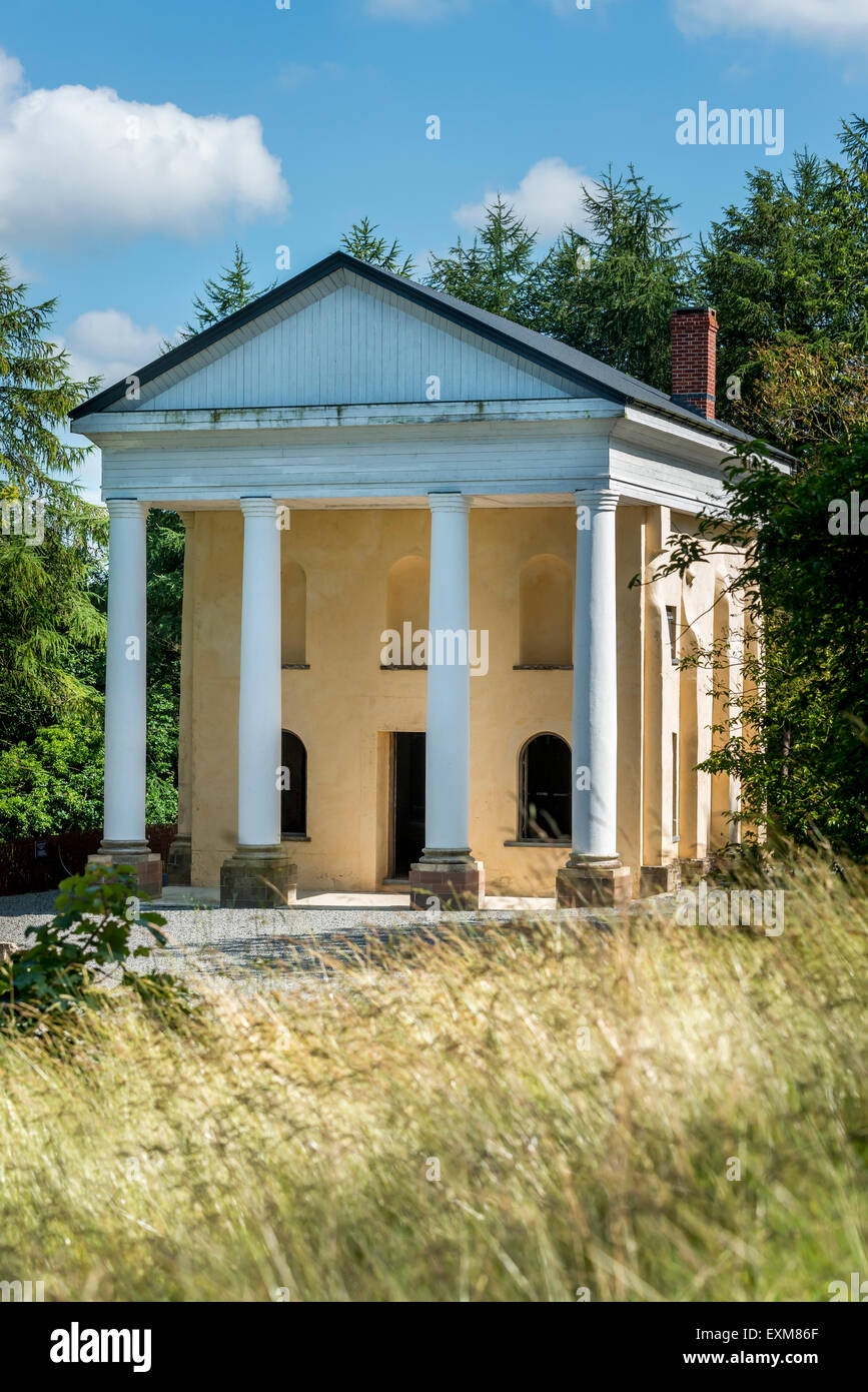 Holwell Tempel in Castle Hill Estate, Filleigh, Devon Stockfoto