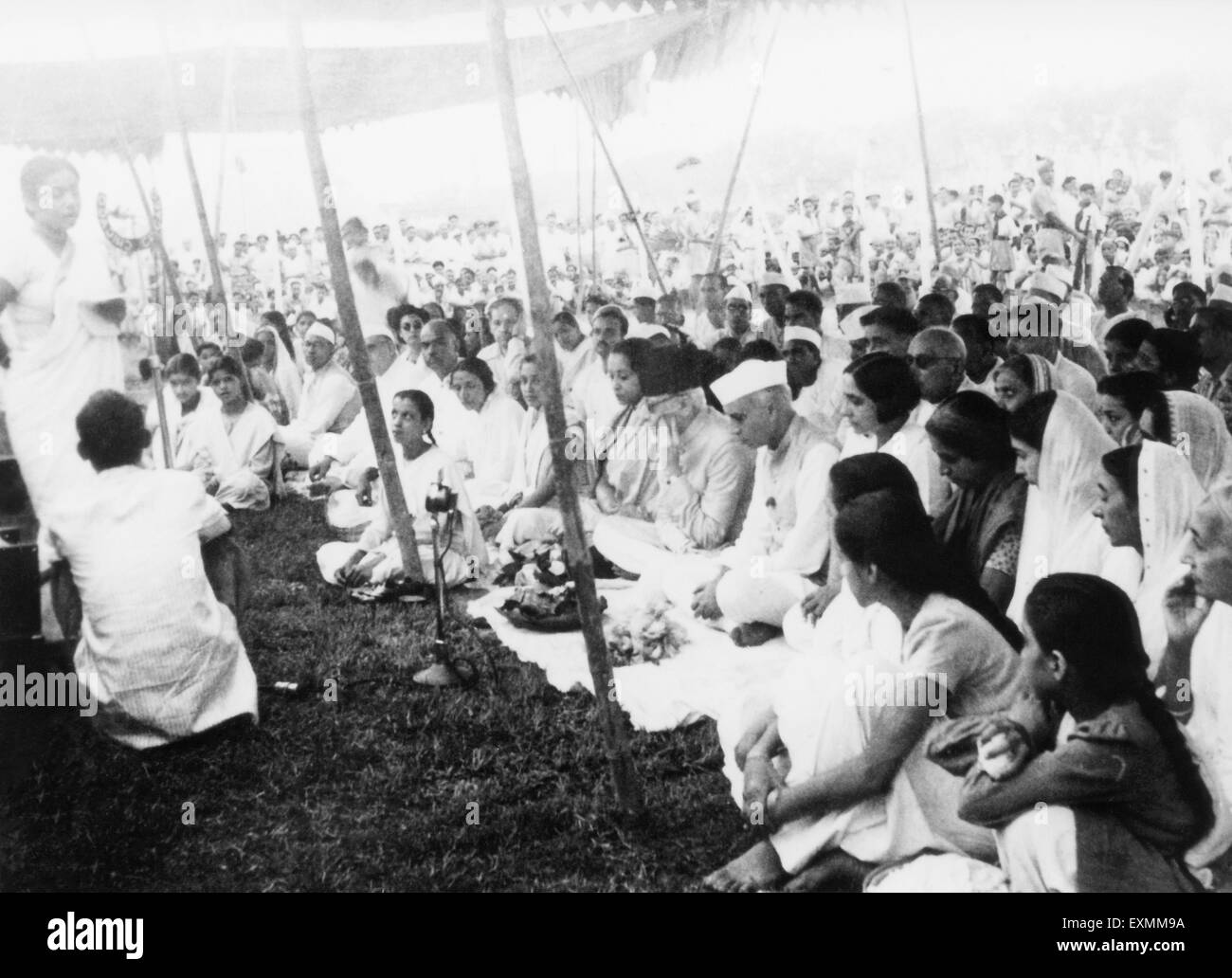 Am 31. Januar 1948 am Rajghat New Delhi Sucheta Kripalani Abdul Kalam