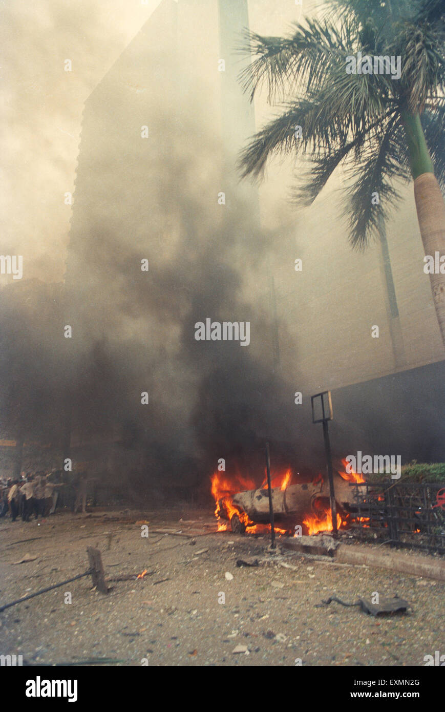 Auto brennt Terror Bombe Explosion 1993 Air India Gebäude Nariman Point