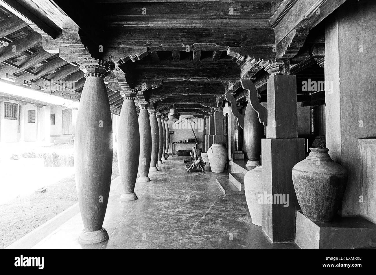 Vorderen Veranda des Harakur Olaginamane 400 Jahre alten Struktur Heritage Village Manipal Karnataka Dakshina Kannada Indien Stockfoto