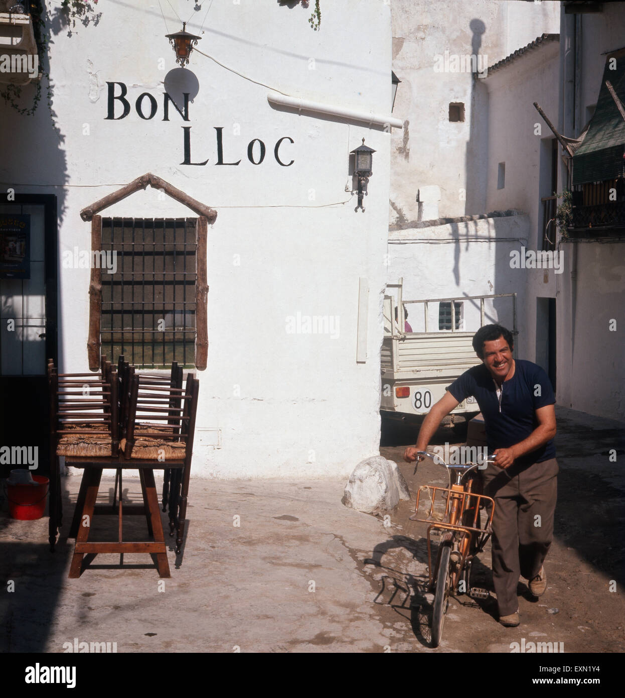 Alltag in Ibiza-Stadt, Ibiza 1976. Alltag in der Stadt von Ibiza; Ibiza 1976. Stockfoto
