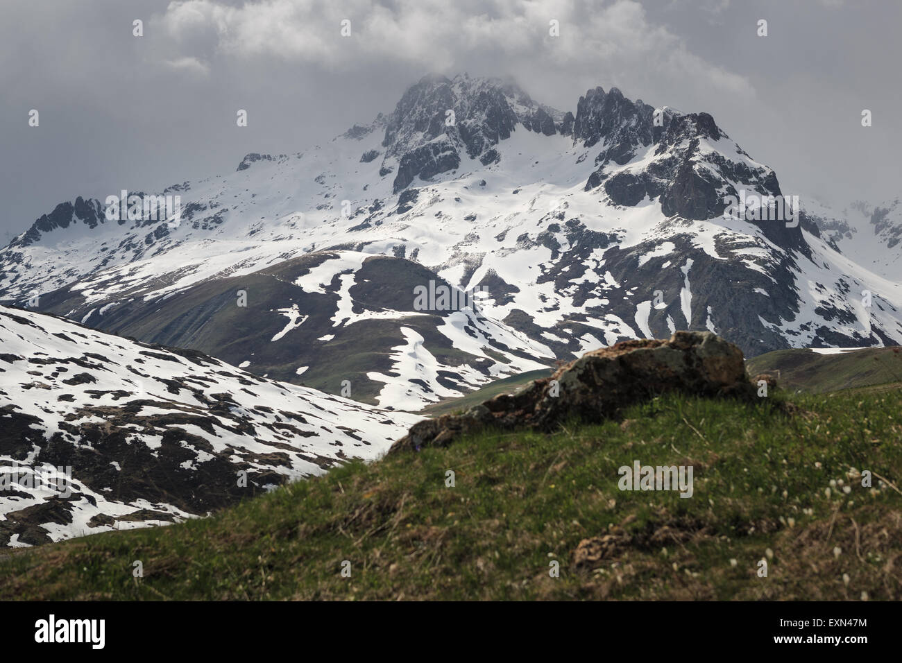 Blick auf die Aiguilles de l'Argentiere Berge von in der Nähe der Col De La Croix de Fer, Savoie, Alpen Stockfoto