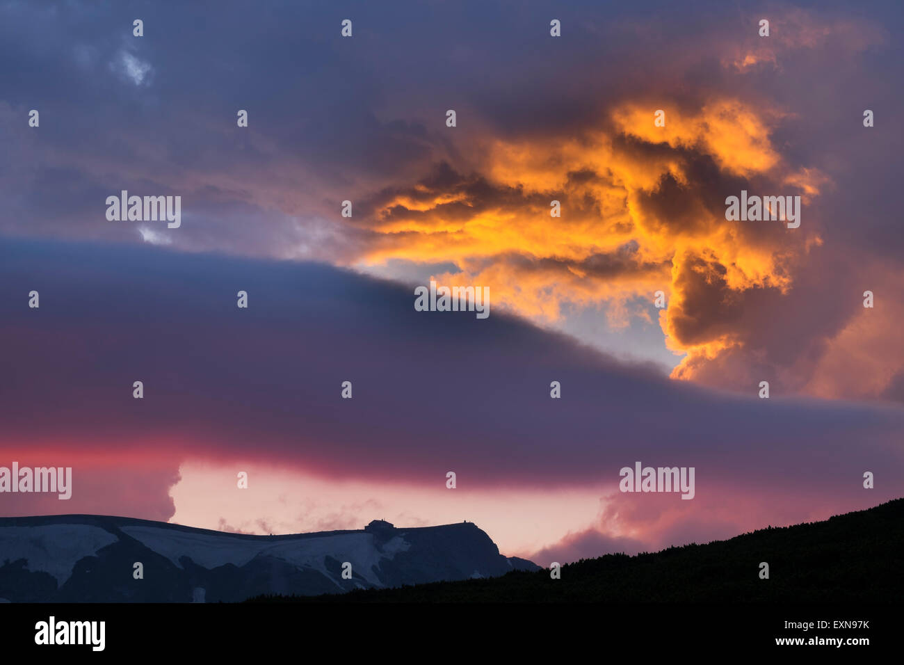 Wiener alpen Fotos und Bildmaterial in hoher Auflösung Alamy