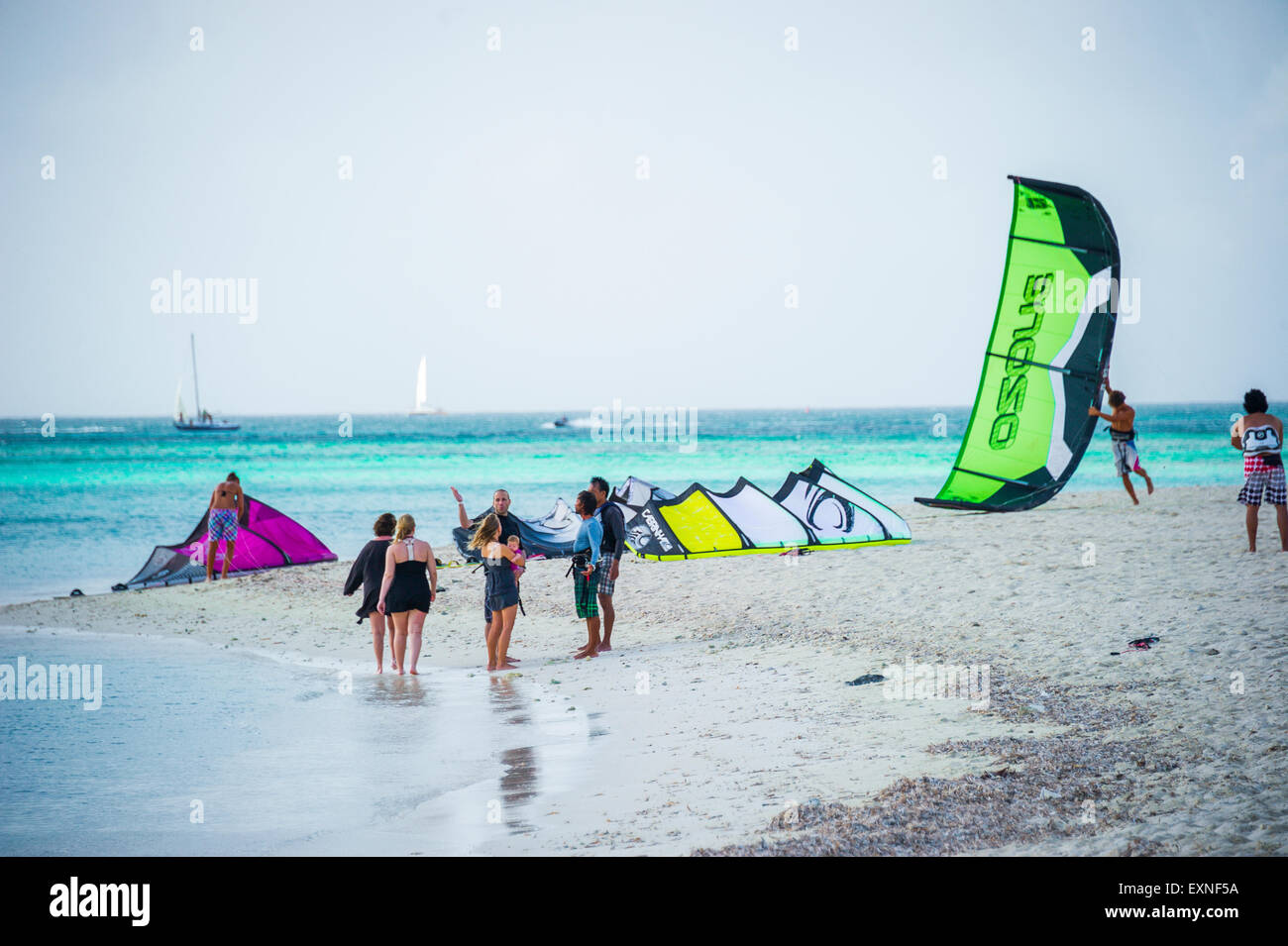 Kitesurfen in Aruba Stockfoto