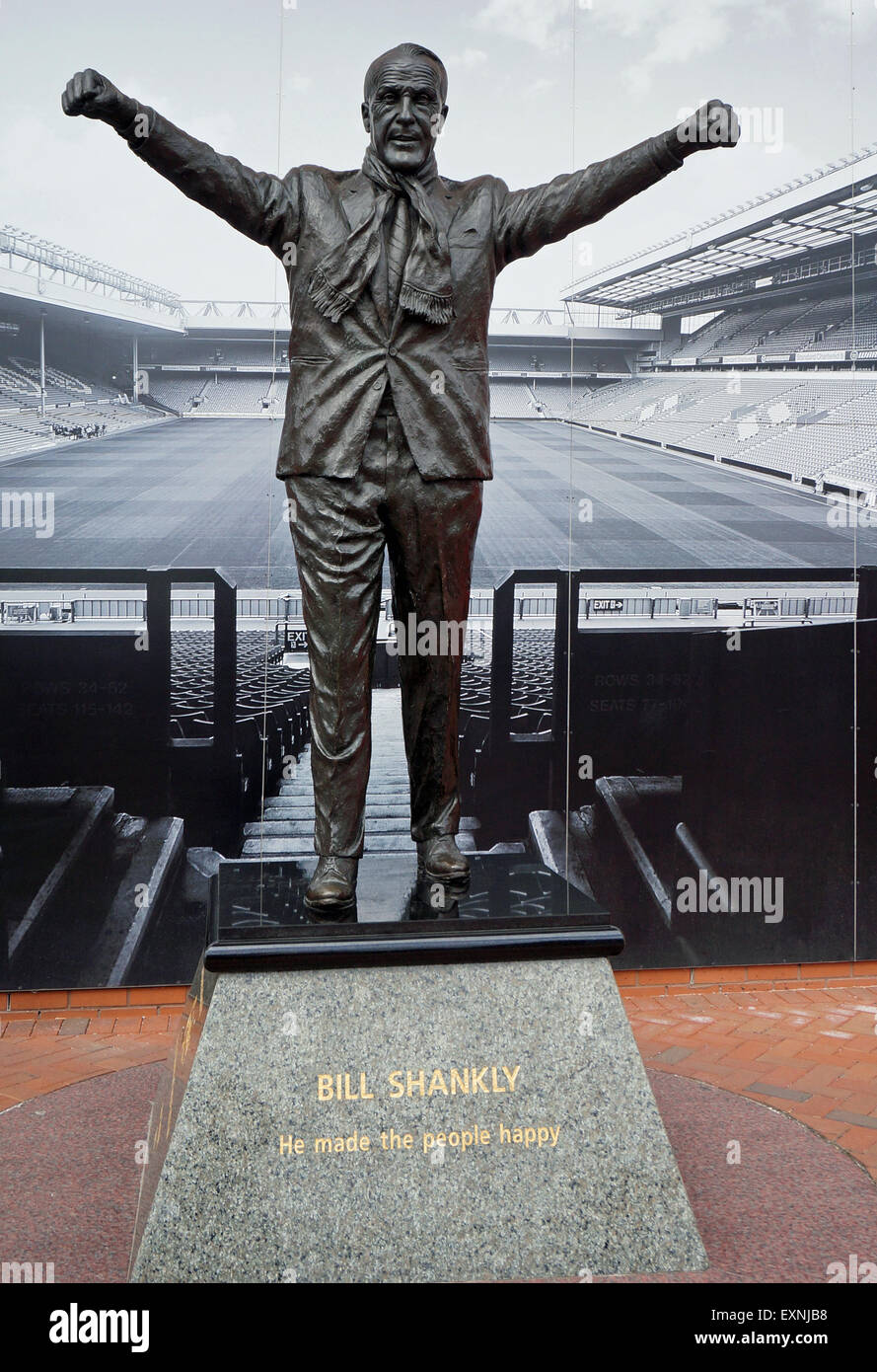 Statue von Bill Shankly an der Anfield Road, Liverpool Football Club Stockfoto