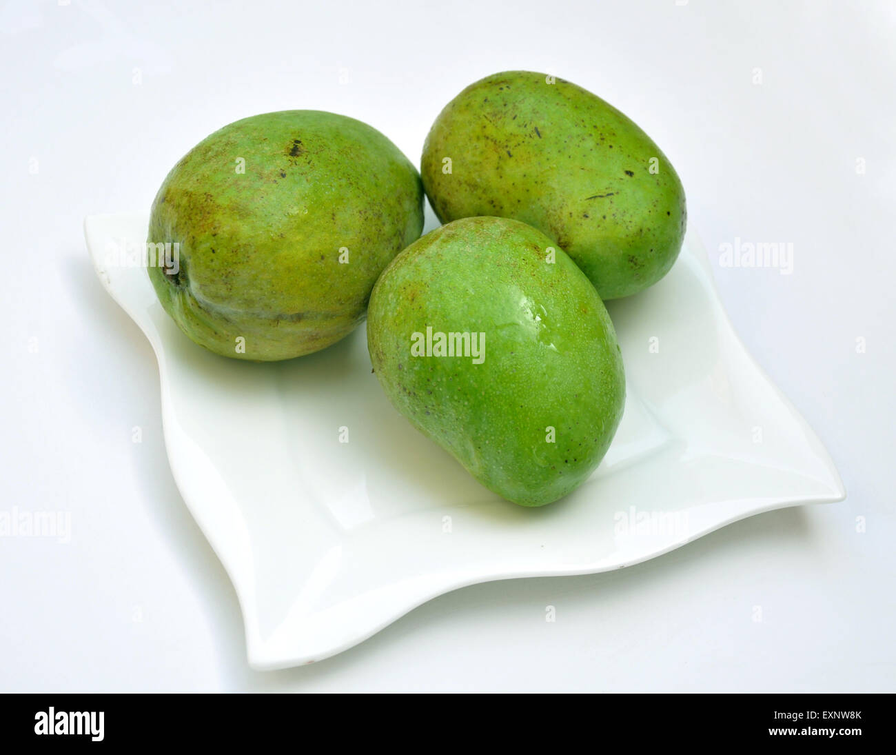 Pakistanische Grüne Mangos für Mango Pickle. Stockfoto