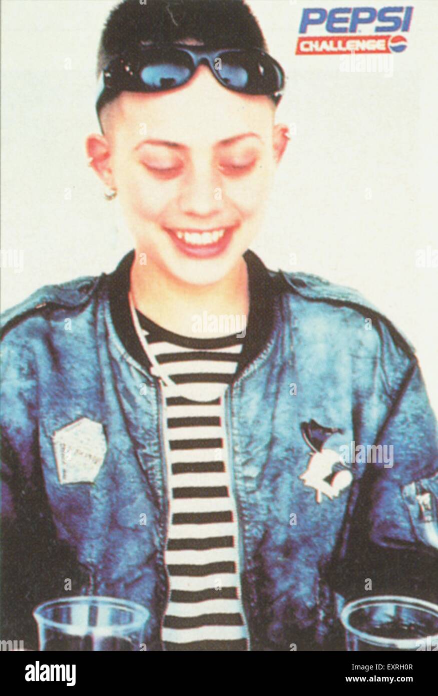 1990er Jahre UK Pepsi TV-Spot (greifen) Stockfoto