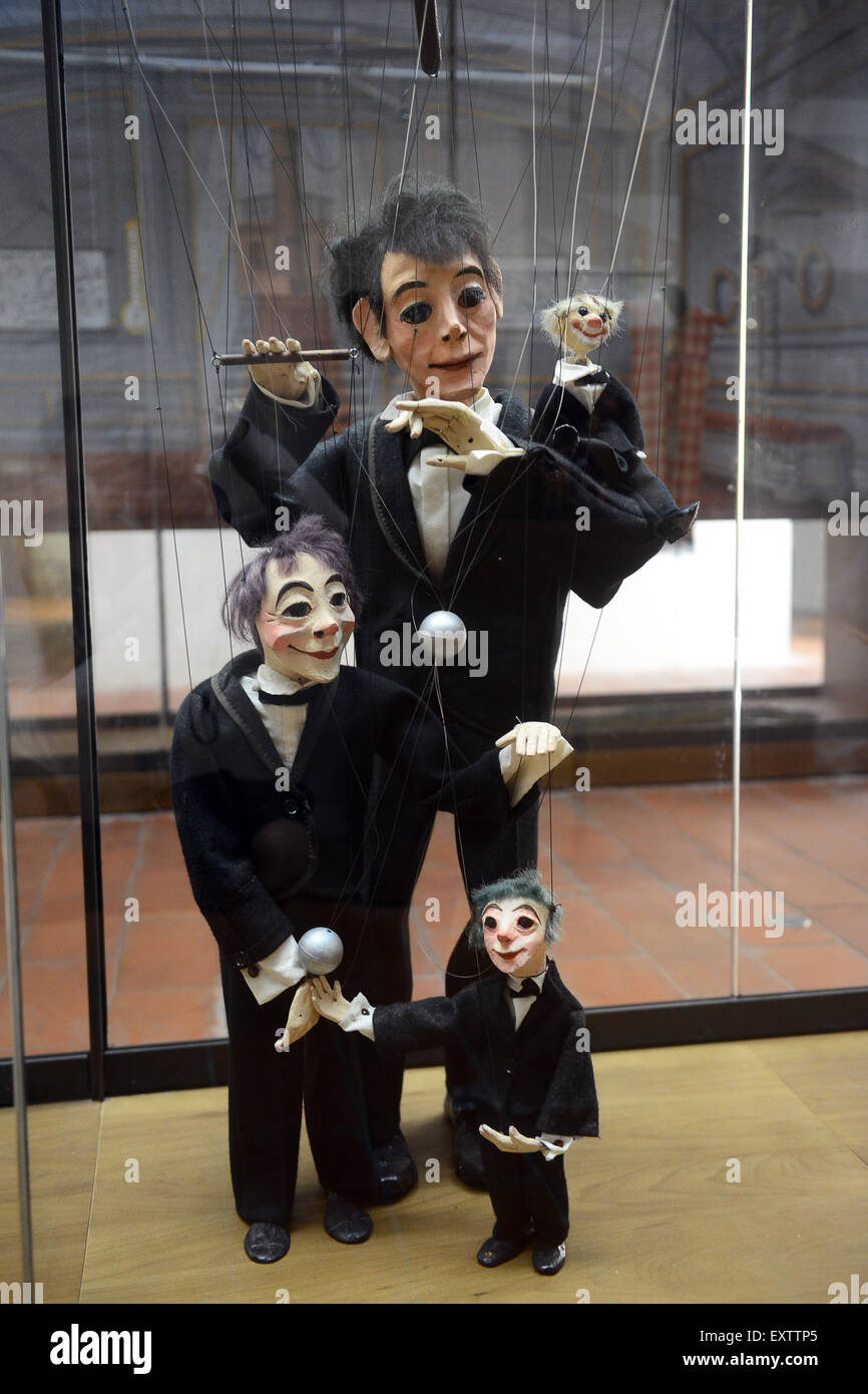Pierrot Marionette von Louis Valdes bei Gadagne Marionetten-Museum in Lyon Frankreich Puppen Musees Gadagne Marionnettes gewünsschten Stockfoto