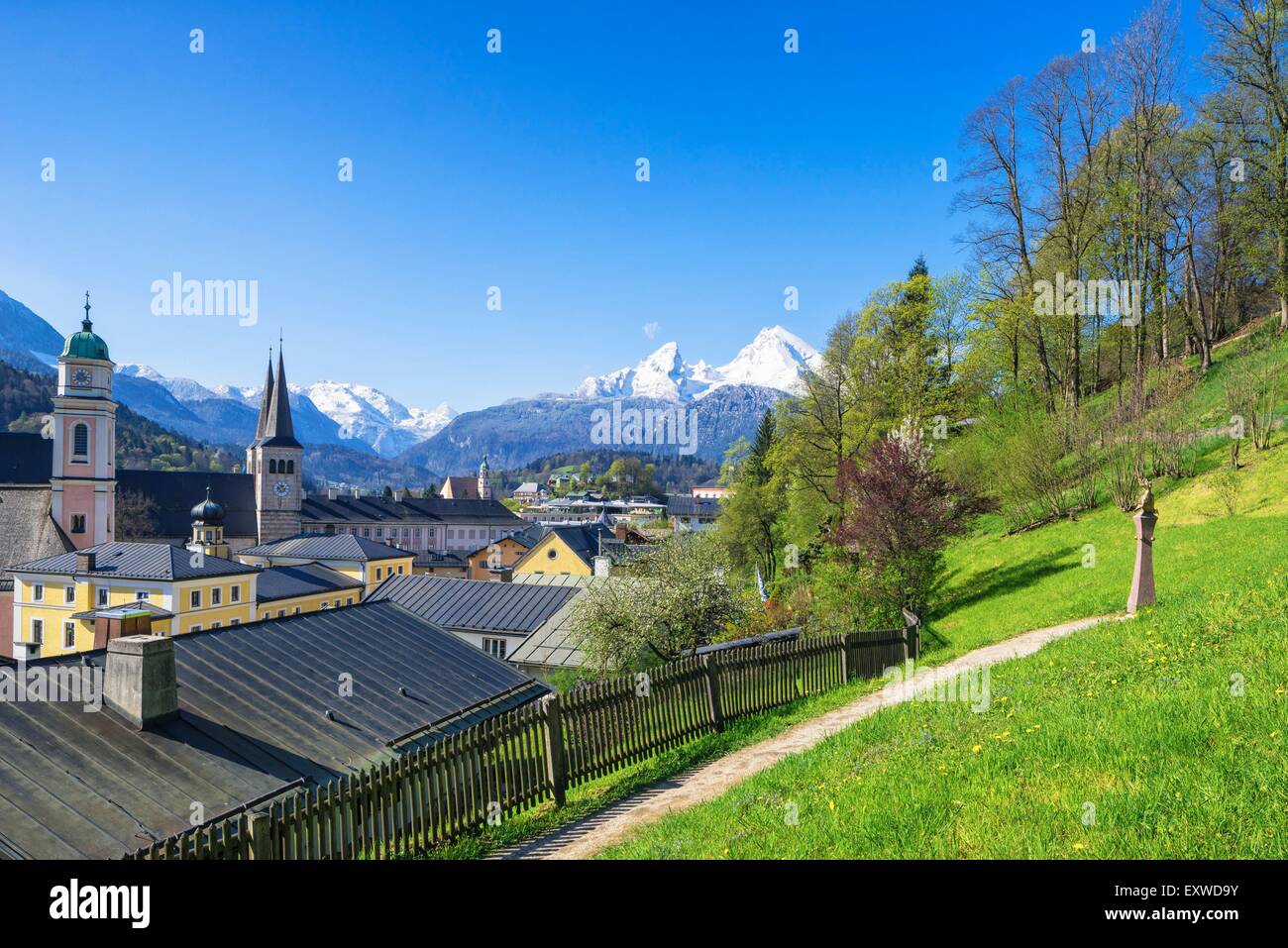 Frühling über Berchtesgaden mit Watzmann, Bayern, Deutschland Stockfoto