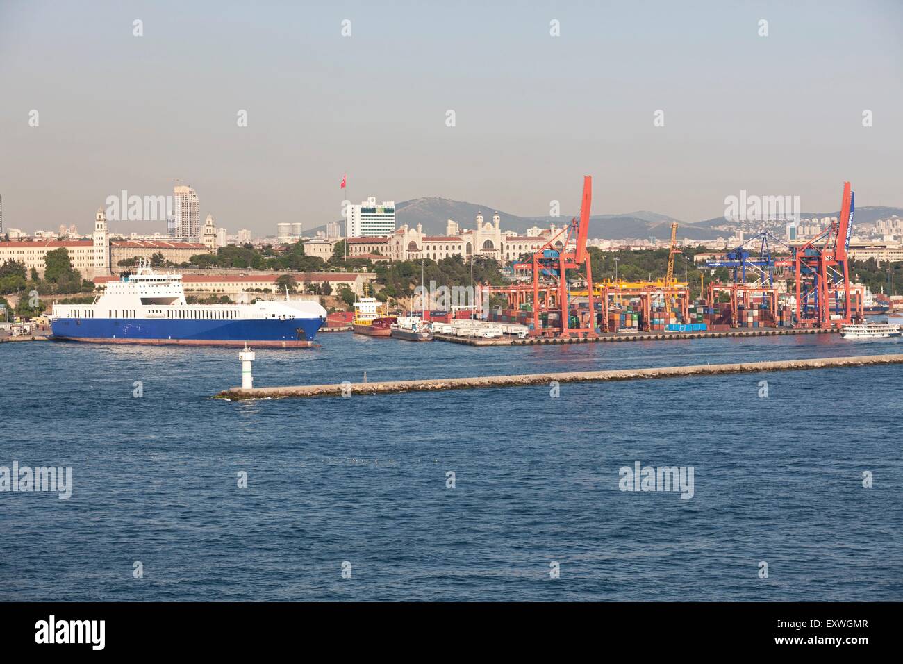 Stadtbild der asiatischen Seite von Istanbul, Türkei Stockfoto