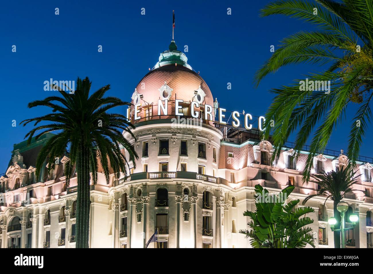 Hotel Negresco in der Nacht, Nizza, Frankreich Stockfoto