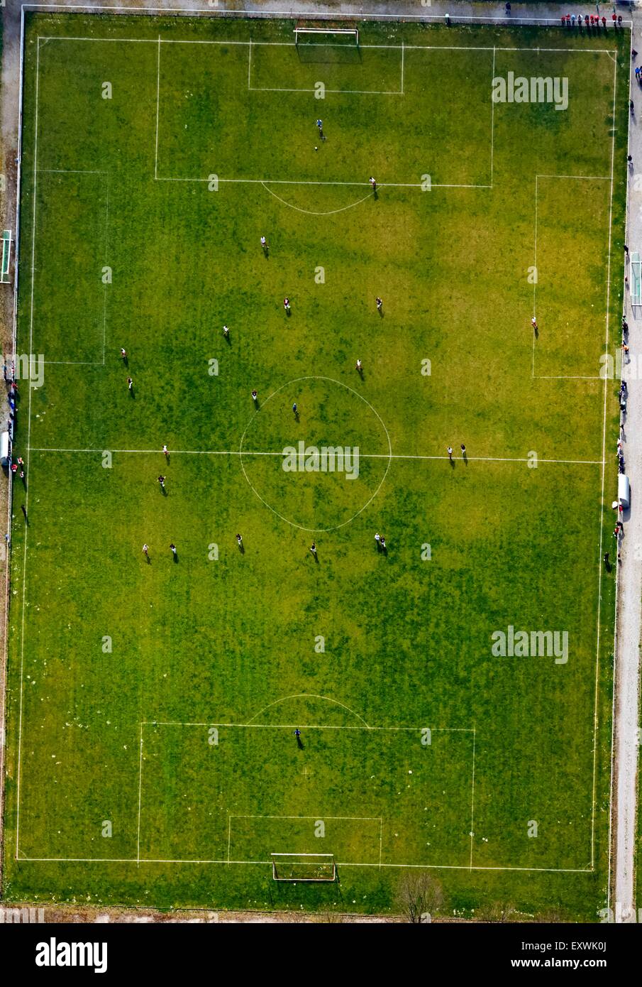 Fußballspiel von oben Stockfoto