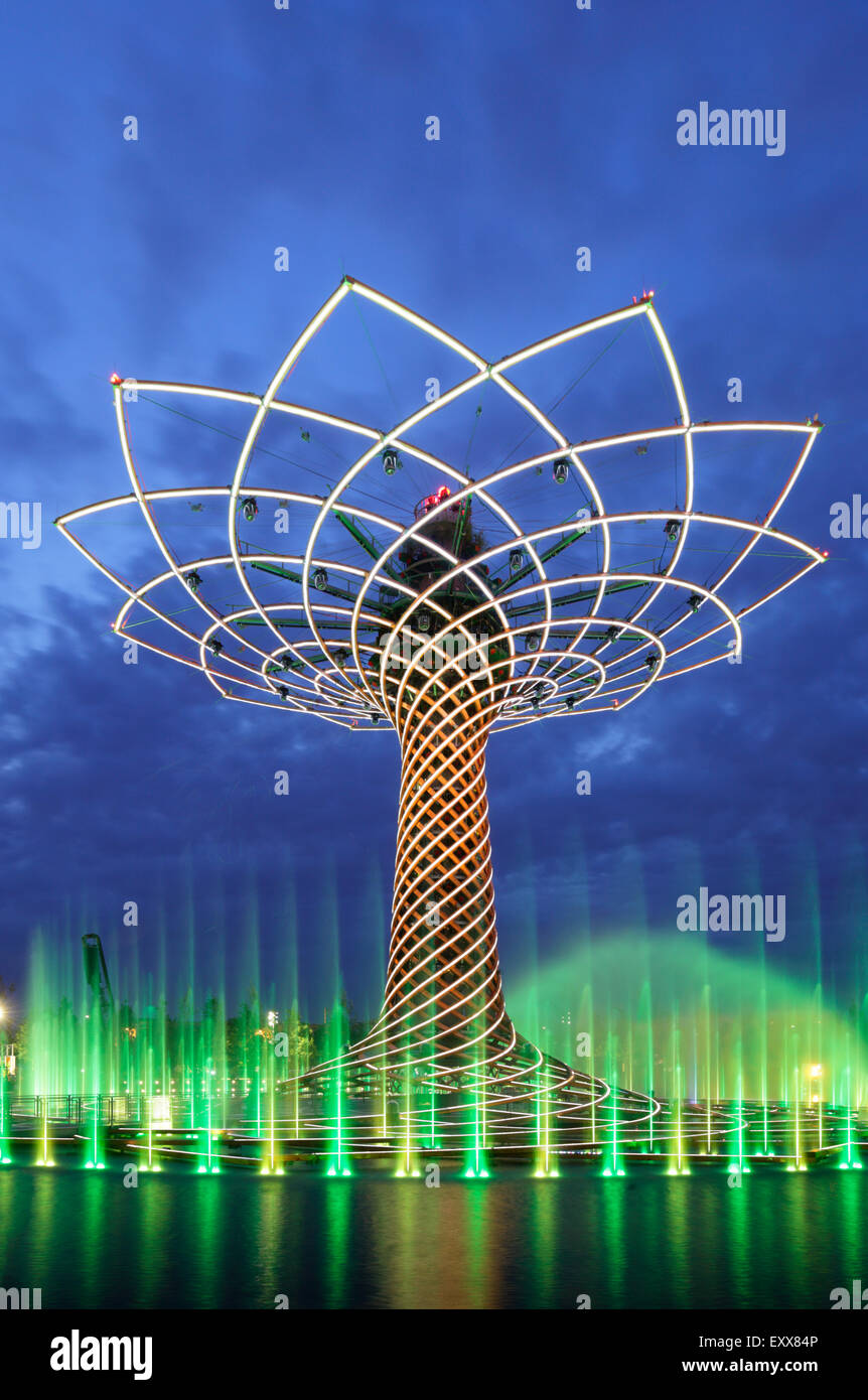 Der Baum des Lebens See Arena at Expo Milano 2015, Mailand, Italien Stockfoto