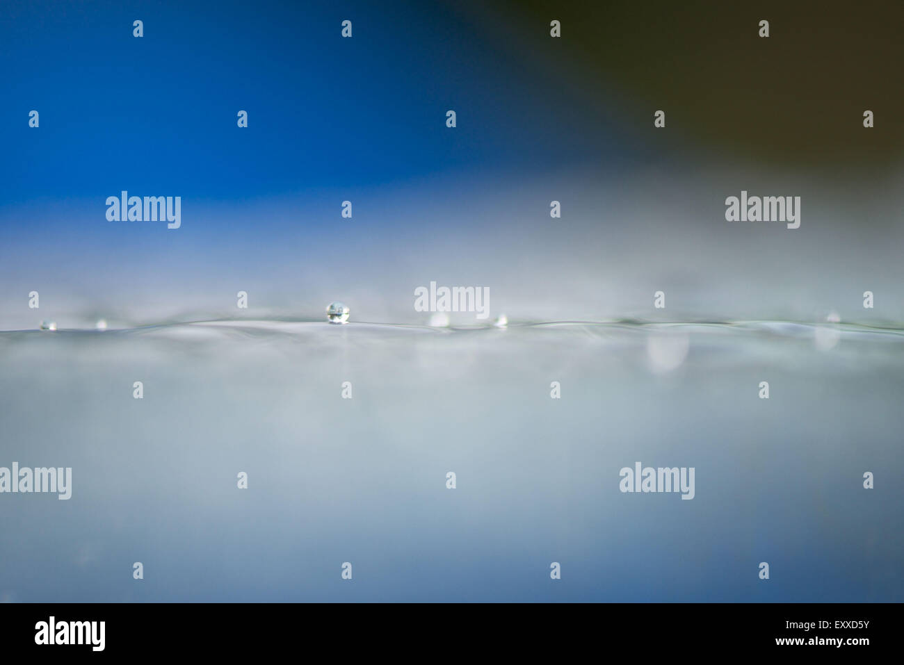 Wasser auf Oberflächenniveau, Nahaufnahme Stockfoto