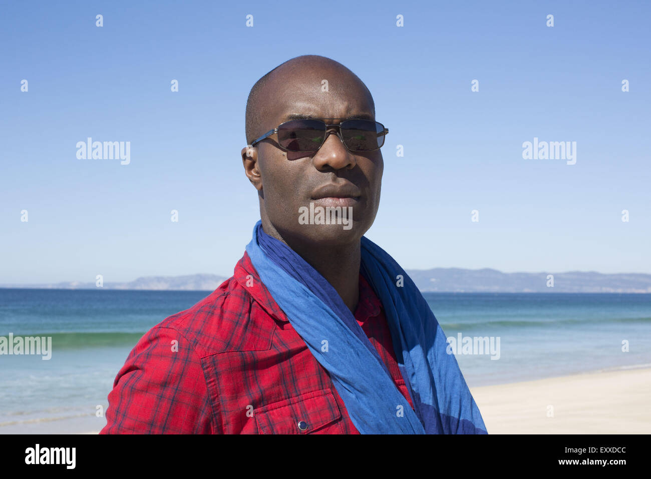 Mann am Strand, Porträt Stockfoto