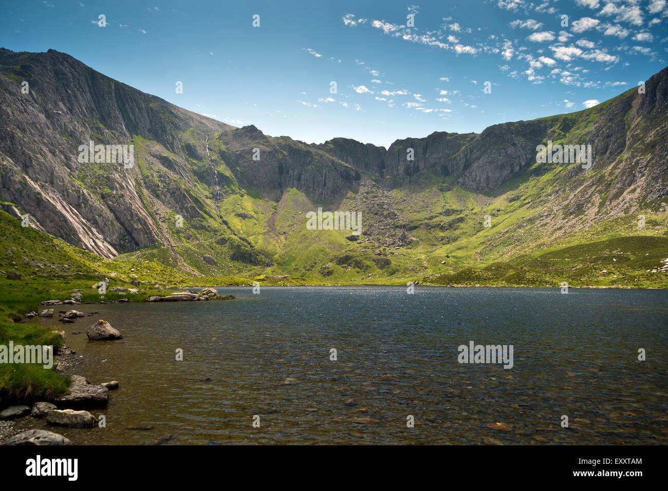 CWM Idwal Ogwen Snowdonia North Wales Uk Seenlandschaft Wandern Teufel Küche Stockfoto