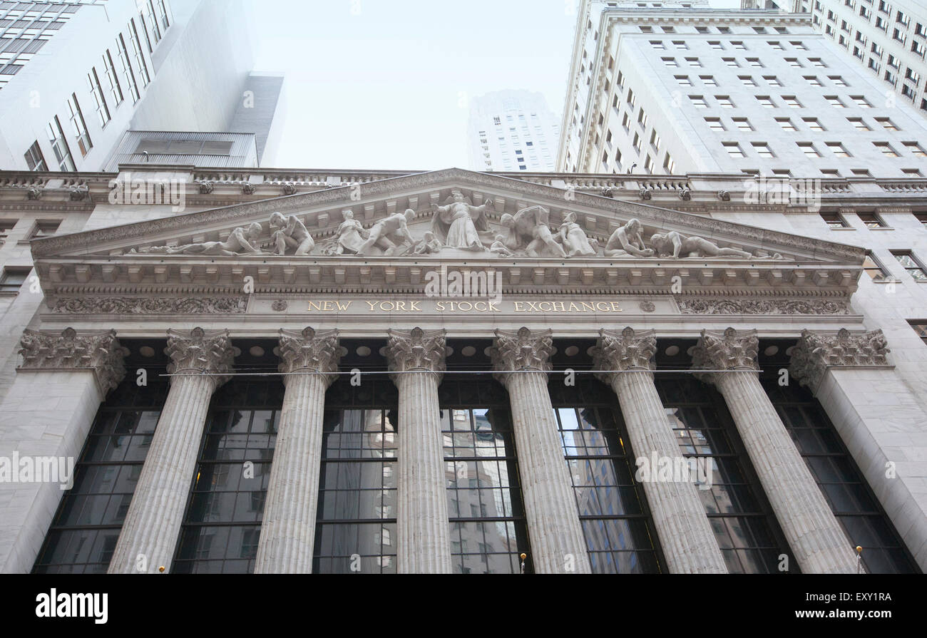 NEW YORK - 28. Mai 2015: The New York Stock Exchange (NYSE), manchmal bekannt als die "große Tafel", ist eine amerikanische Börse l Stockfoto