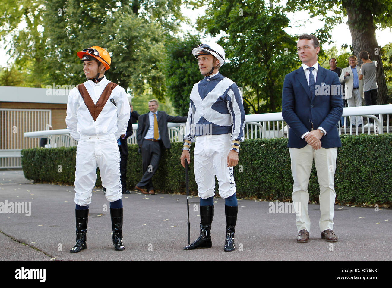 Longchamps Racecourse, Paris, Frankreich. 14. Juli 2015. Prix Maurice de Nieul. Startnummer 6. Mickael Barzalona geritten von Stephane Pasquier geritten von Francis Henri Graffard © Action Plus Sport/Alamy Live News Stockfoto