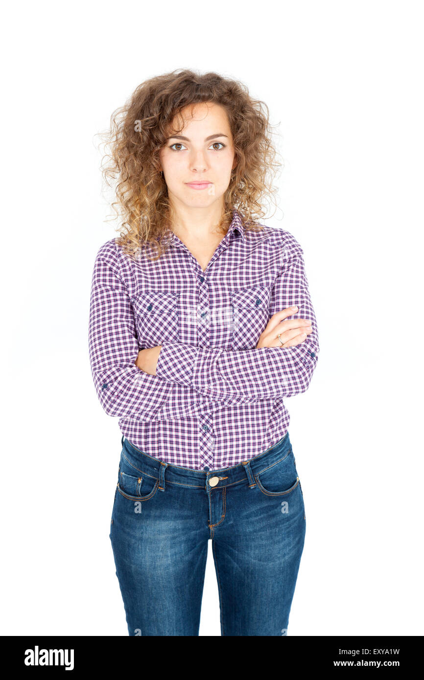 Schöne Hispanic Frau dabei verschiedene Ausdrücke in verschiedenen Arten von Kleidung: Arme verschränkt Stockfoto