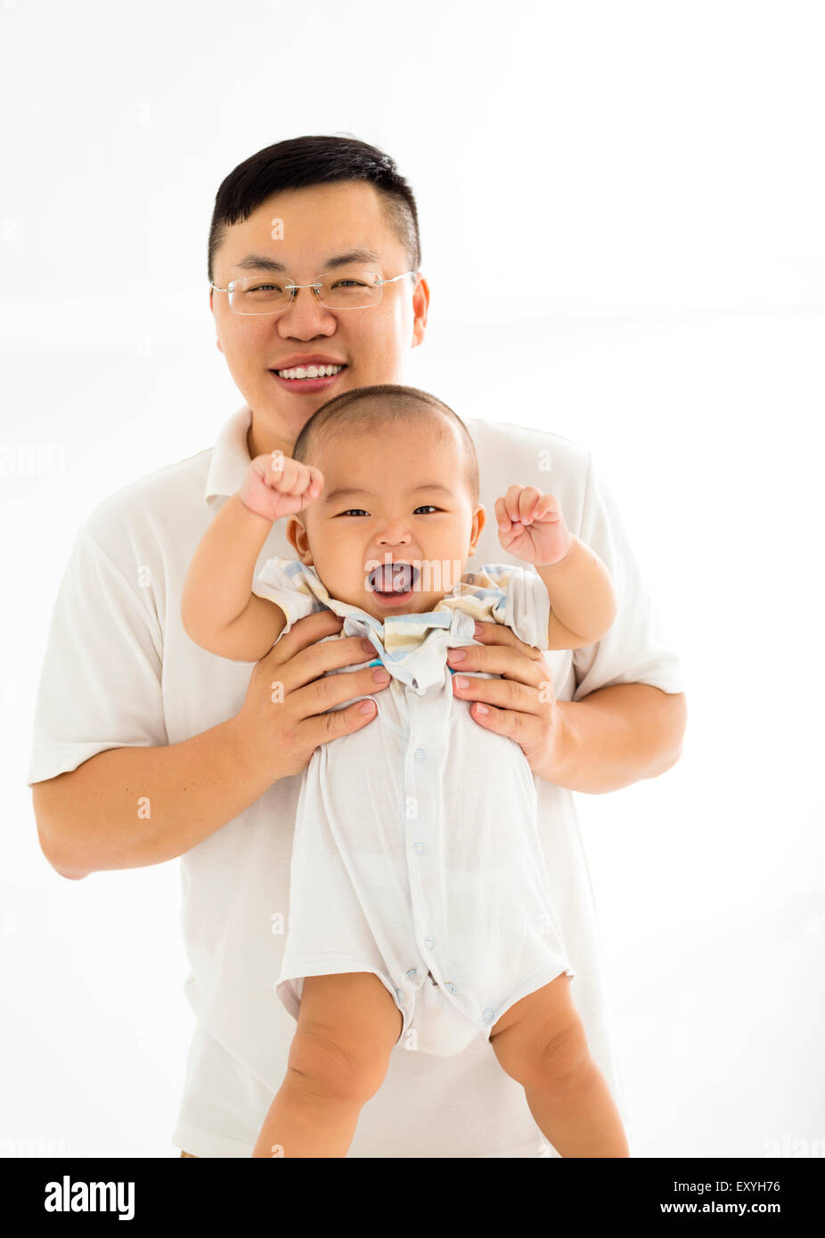 glücklicher Vater mit lächelnden Baby boy Stockfoto