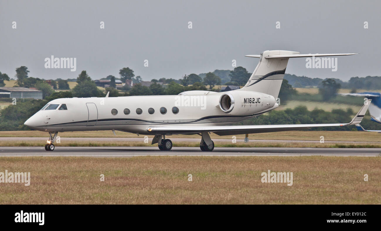 Trans-Exc Gulfstream Aerospace G-V-N 162 JC Abflug Flughafen London-Luton LTN Stockfoto